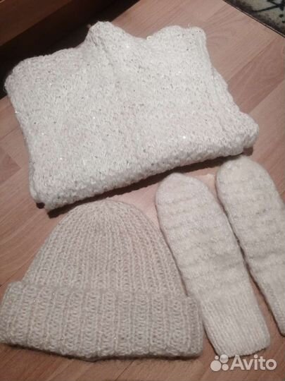 Шапка, шарф и варежки