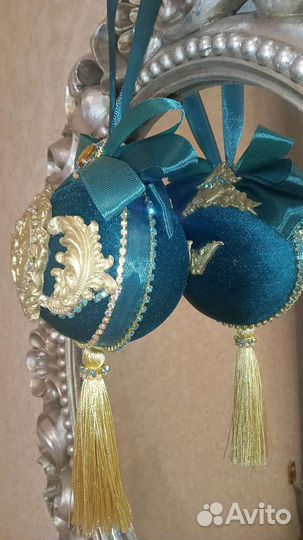 Елочные шары