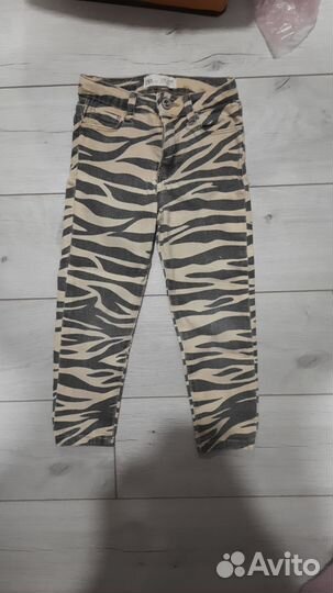 Джинсы zara для девочки