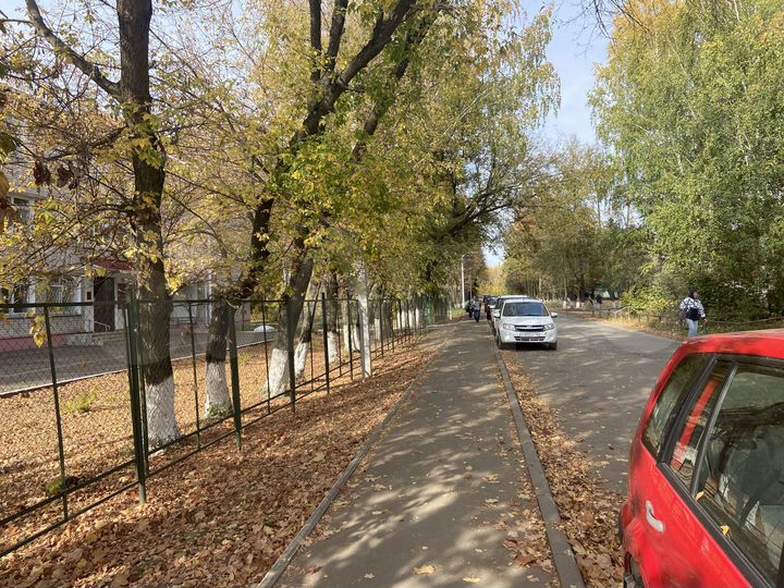 Магазин на земельном участке 16,66 соток