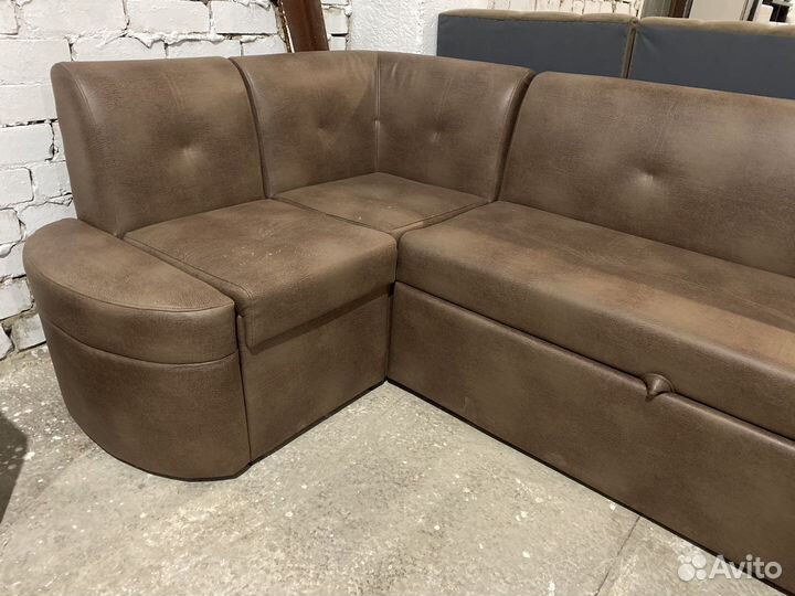 Кухонный уголок