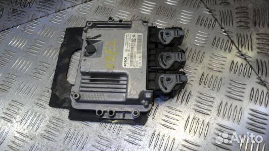 Блок управления двс citroen C4 picasso 1 (2BE02PC0