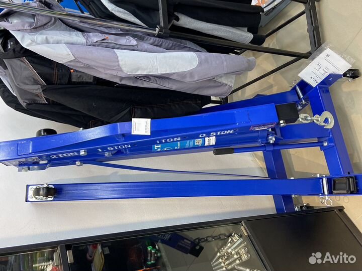 Кран гидравлический для автосервиса 2т