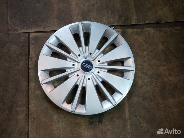 Оригинальные колпаки на авто