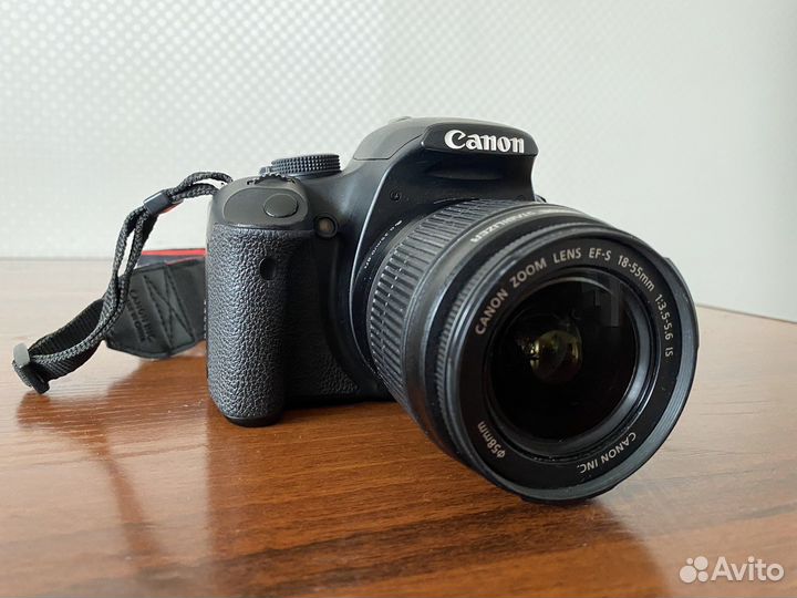 Зеркальный фотоаппарат Canon eos 500d