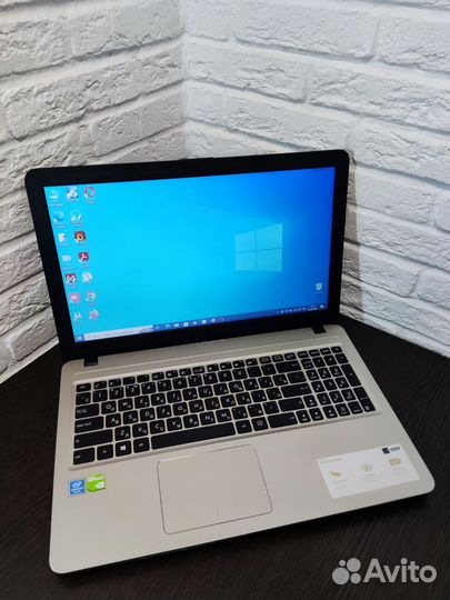 Asus N5000 2.6Ггц/озу 8гб DDR4/MX 110 gddr5/SSD