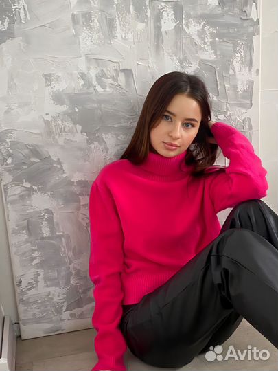 Свитер женский новый