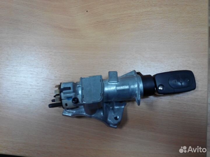 Замок зажигания фольксваген Б 5
