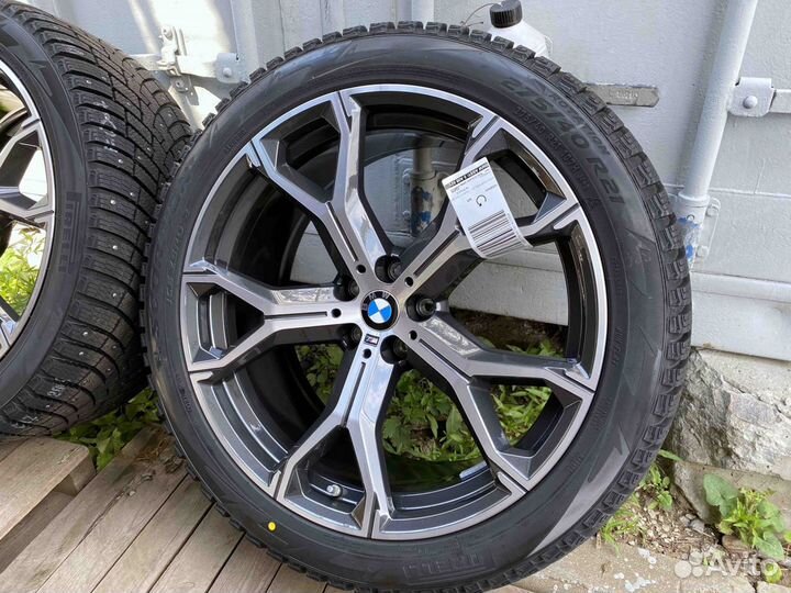 Зимние колеса G05/06 BMW X5/X6 R21 Double Sp 741M