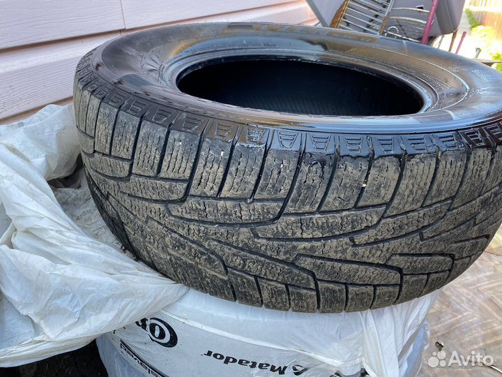 Kumho I'Zen KW31 26.5/65 R17 116R
