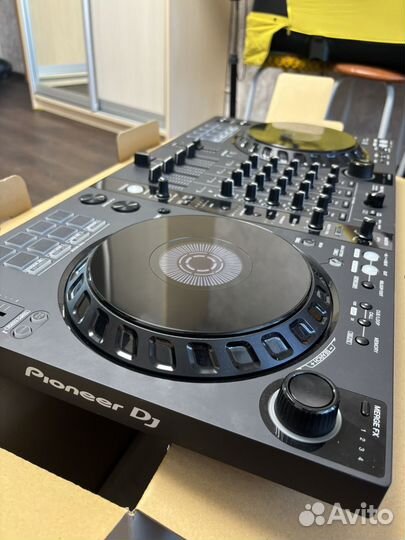 Dj контроллер pioneer DDJ-FLX6