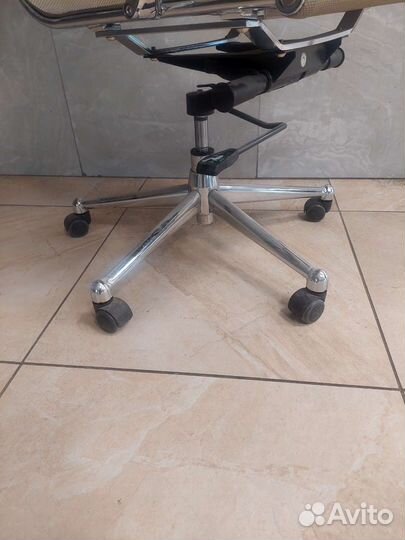 Компьютерное кресло бу