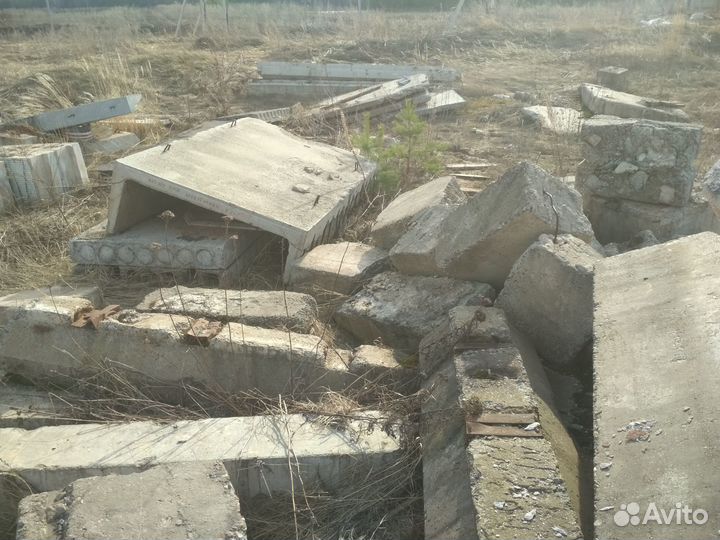 Блоки; железобетон б/у