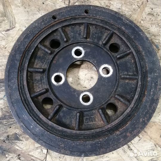 Шкив коленвала Dodge Nitro 2.8 Diesel