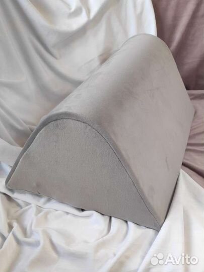 Подушка под колени для наращивания ресниц