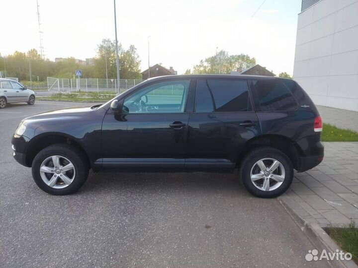 Volkswagen Touareg 3.2 AT, 2003, 242 000 км