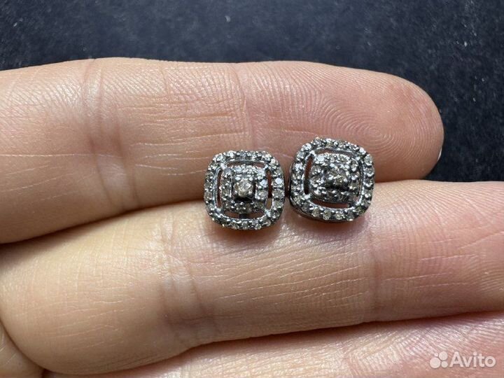 Пусеты с бриллиантами