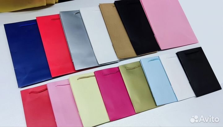 Подарочные пакеты однотонные в ассортименте оптом