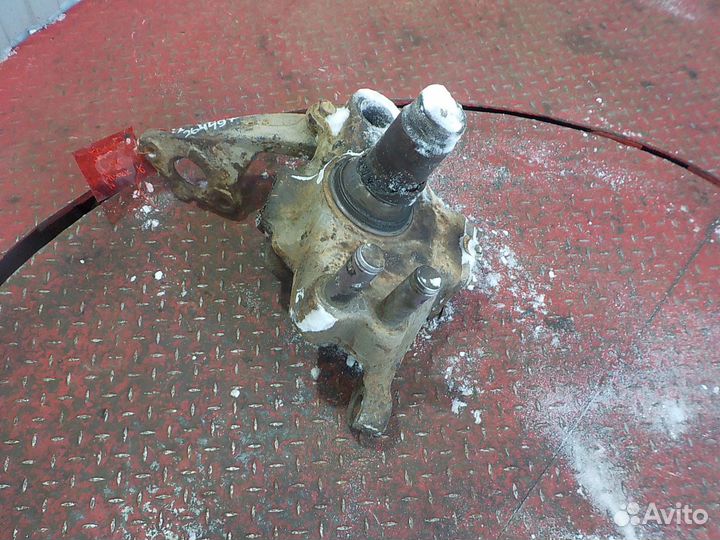 Кулак поворотный правый Scania