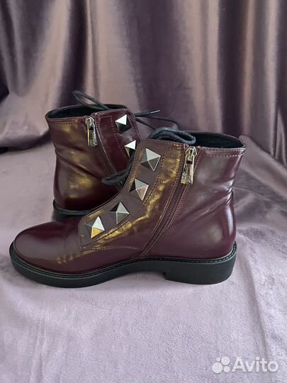 Ботинки женские