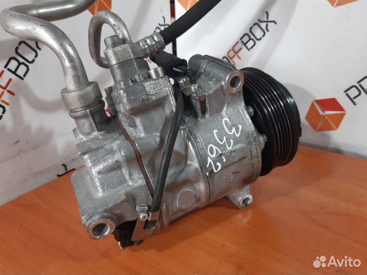 Компрессор кондиционера Mercedes C-Class W205 M274