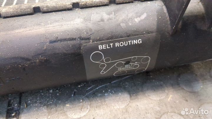 Радиатор охлаждения двигателя Jeep Grand Cherokee, 2003