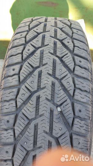 Kormoran SUV Stud 225/65 R17