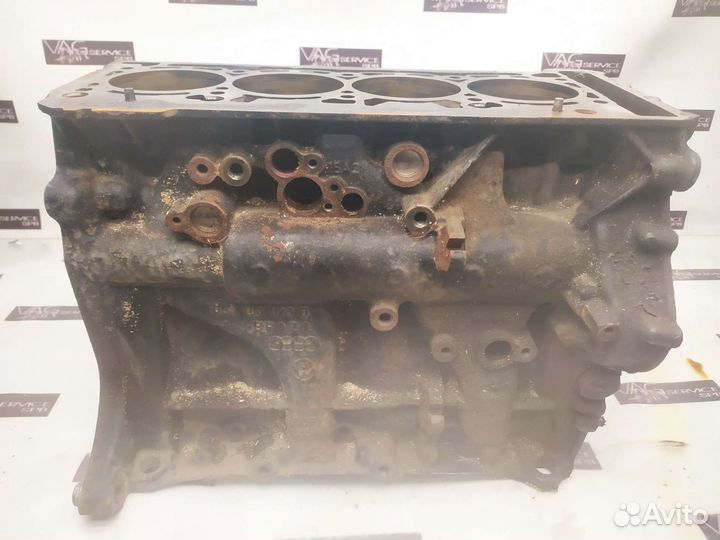 Голый блок цилиндров VAG VW 1.8 CYG