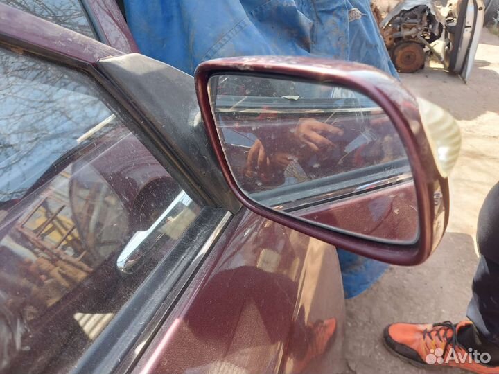 Зеркало боковое правое вишневое лифан солано