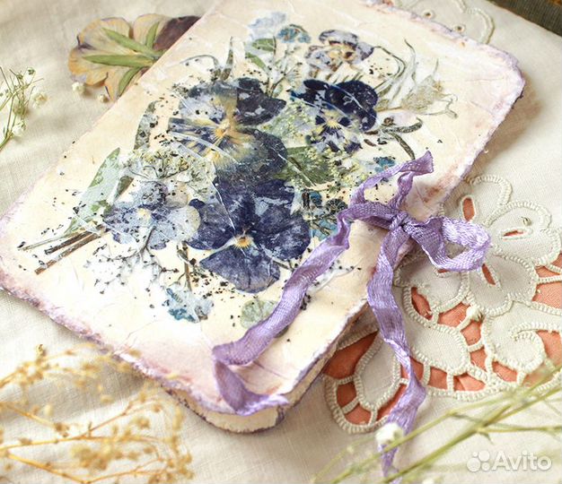 Авторские открытки ручной работы с сухими цветами