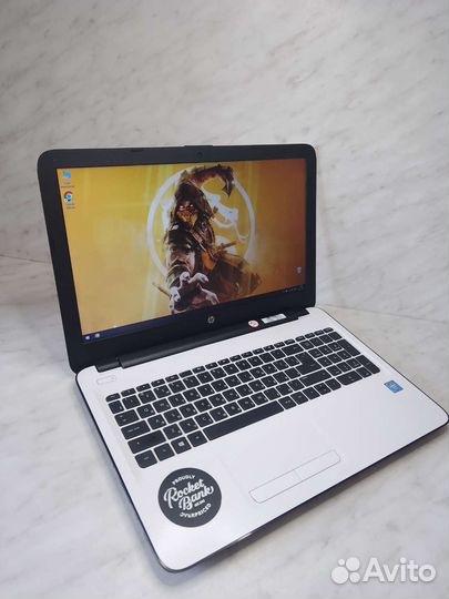 Отличный ноутбук HP/озу-8гб/Intel/SSD