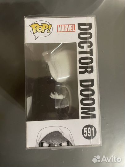 Фигурка Funko POP eccc: Marvel: Doctor Doom