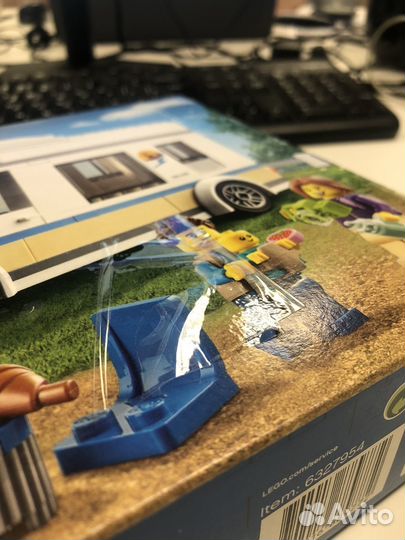 Lego City Отпуск в доме на колесах 60283