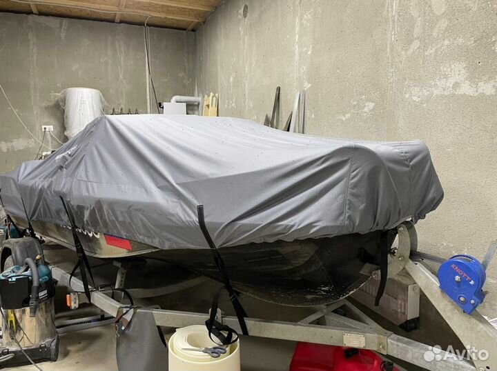 Тент на катер