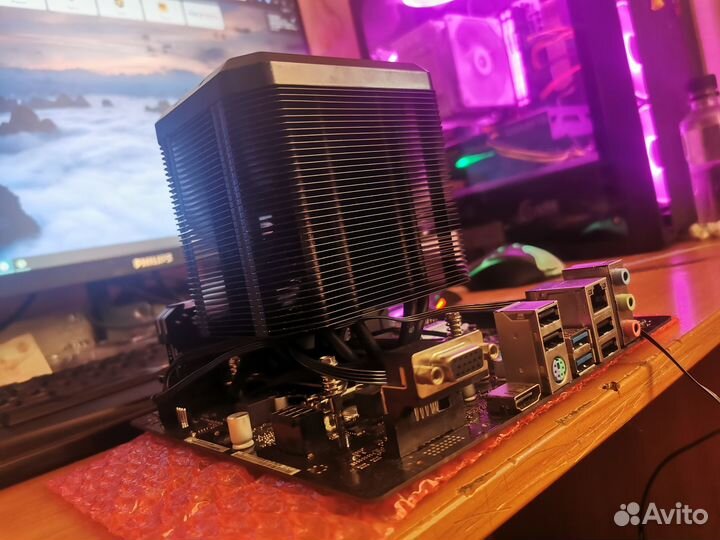 Материнская плата с процессором Intel