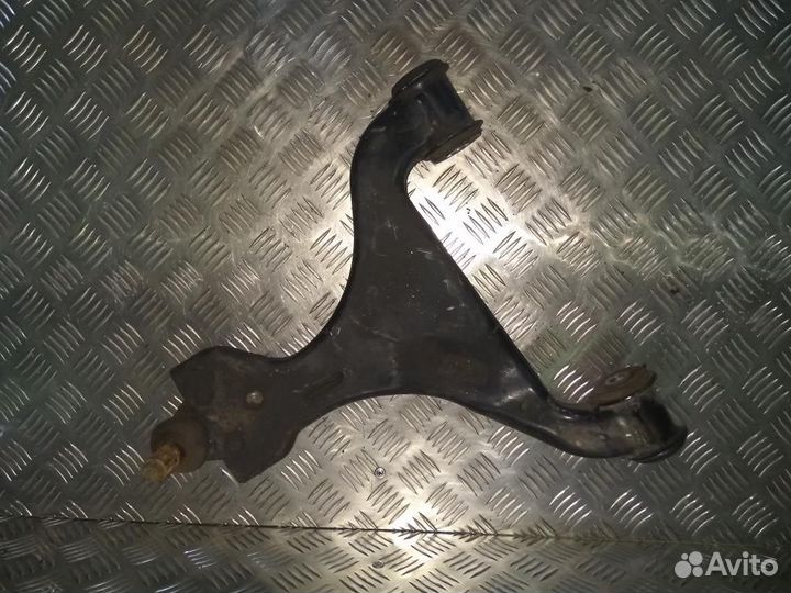 Рычаг передний правый Мерседес Vito Viano W639