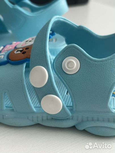 Сандалии для малышей