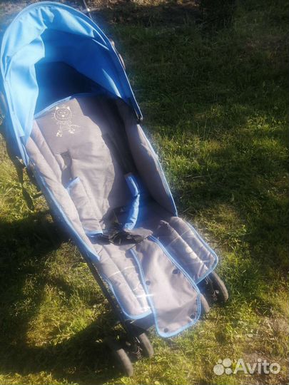 Прогулочная коляска трость