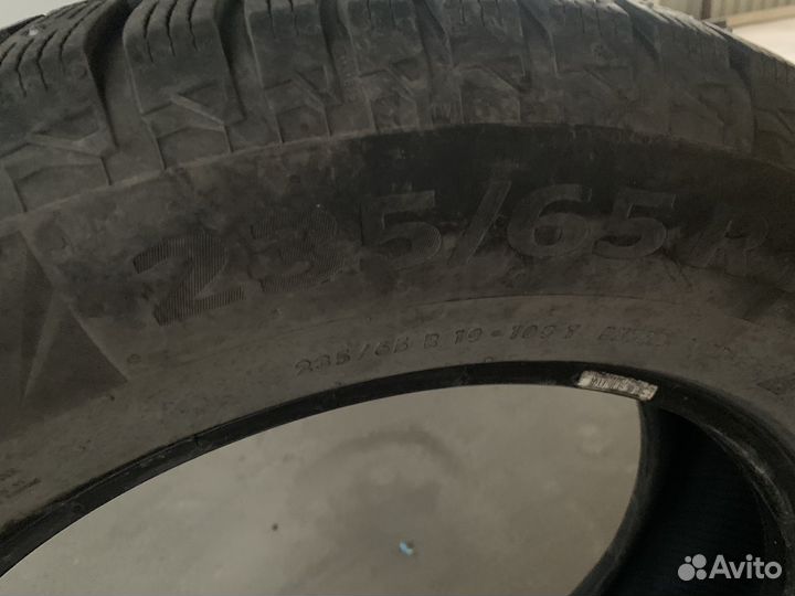 Continental IceContact 2 235/65 R19