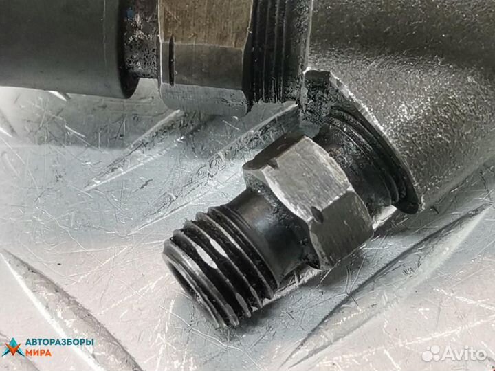 Форсунка Renault Megane 2 рест. 2007 8200389369