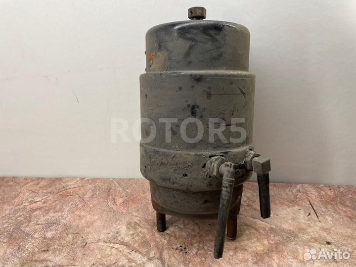 Энергоаккумулятор задний MAN TGX 2015