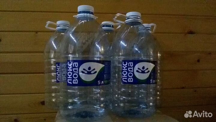Бутылки пластиковые 5л