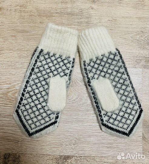 Варежки женские новые натуральная шерсть