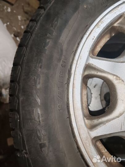 Комплект летних колес196/65r15 toyota