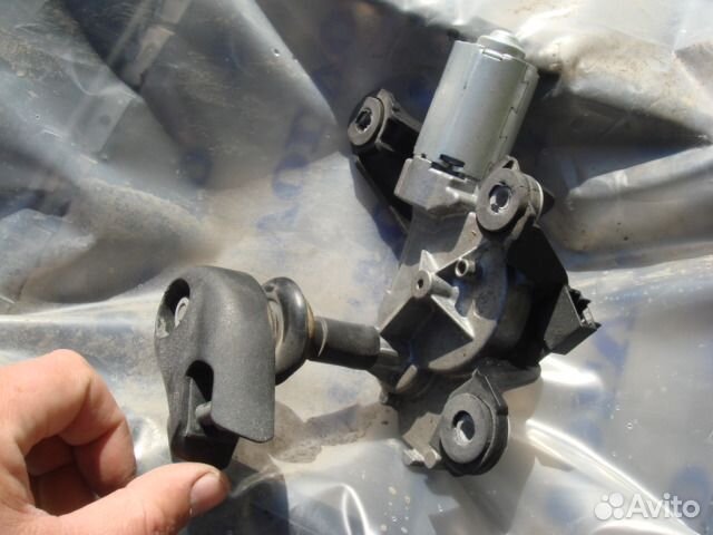 Рено Меган Моторчик стеклоочистителя задний 09-16