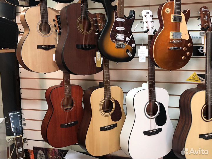 Гитары в ассортименте, классика, вестерн, фолк