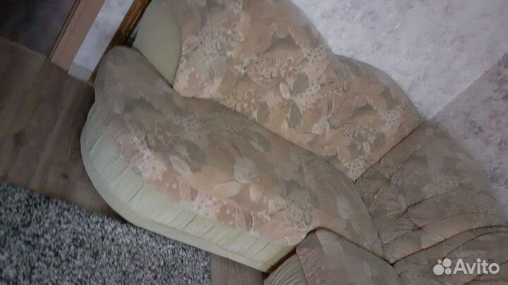 Угловой диван