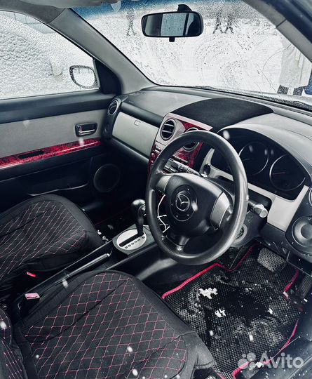 Мазда вериса