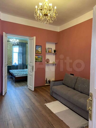 2-к. квартира, 52 м², 2/2 эт.