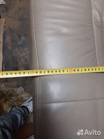 Кожа.задний диван
